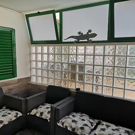 Canary Breakout Apartment